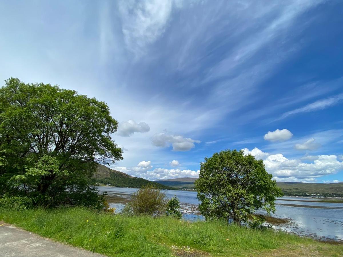 Waterfront Lodge - Accommodation Only Fort William Exterior foto