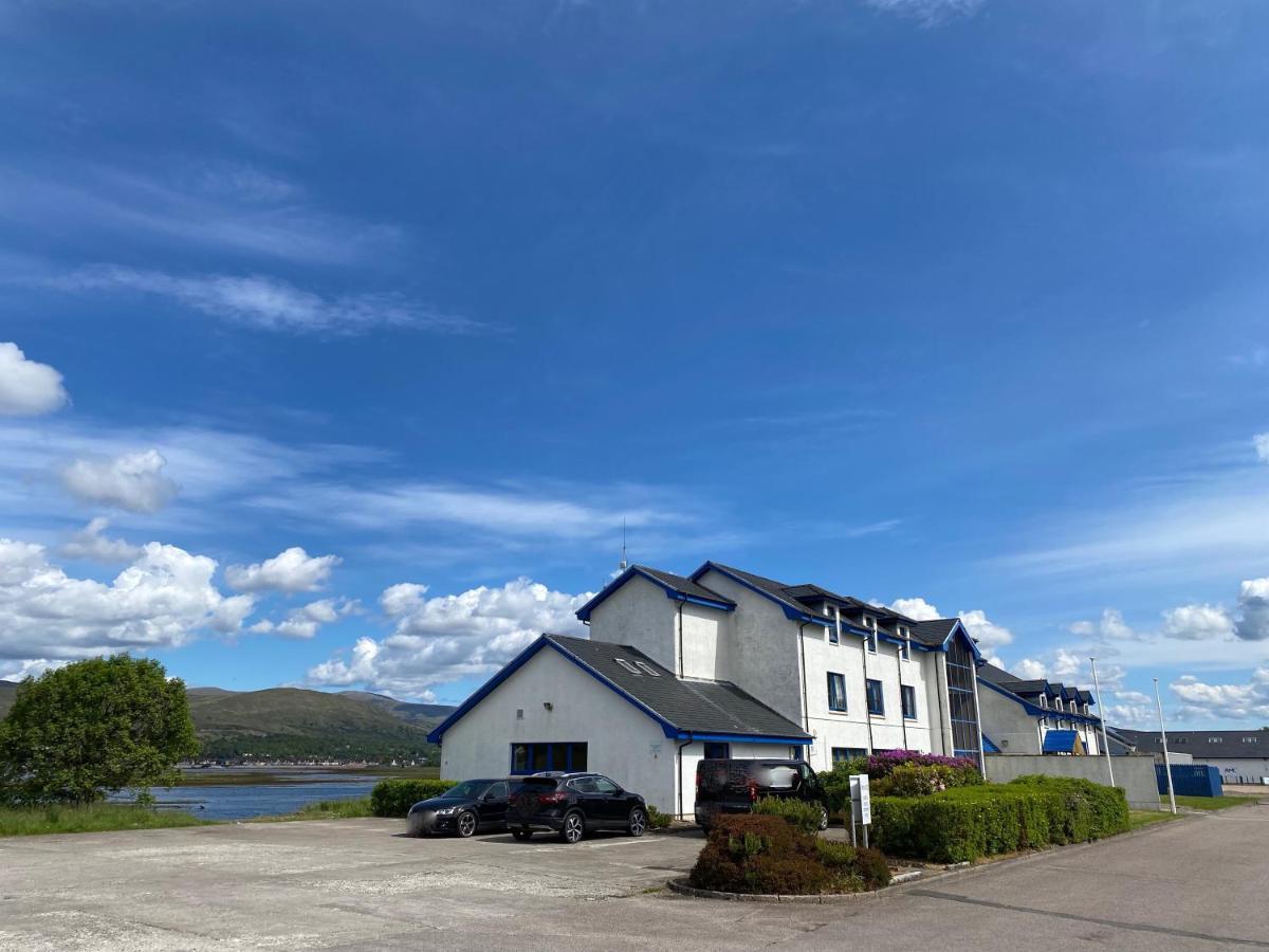 Waterfront Lodge - Accommodation Only Fort William Exterior foto