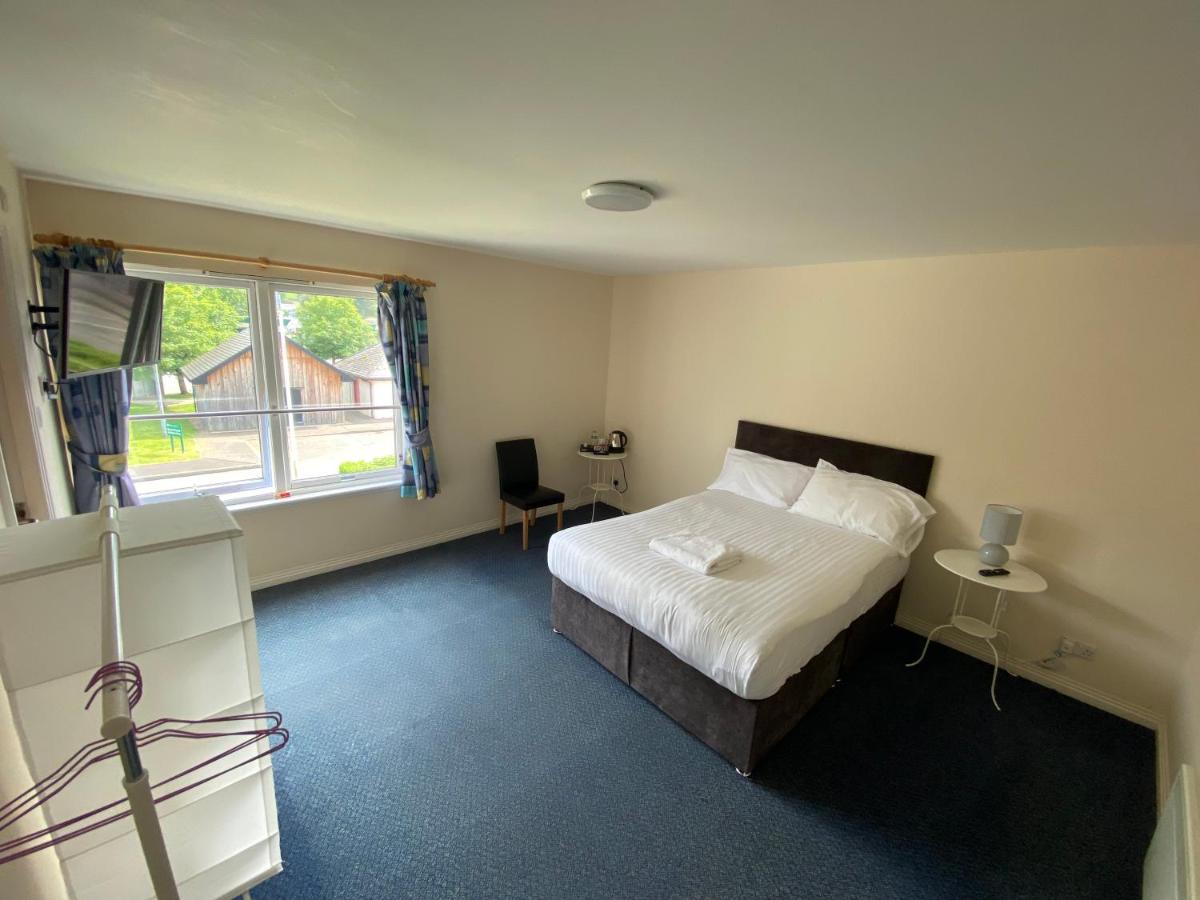 Waterfront Lodge - Accommodation Only Fort William Exterior foto